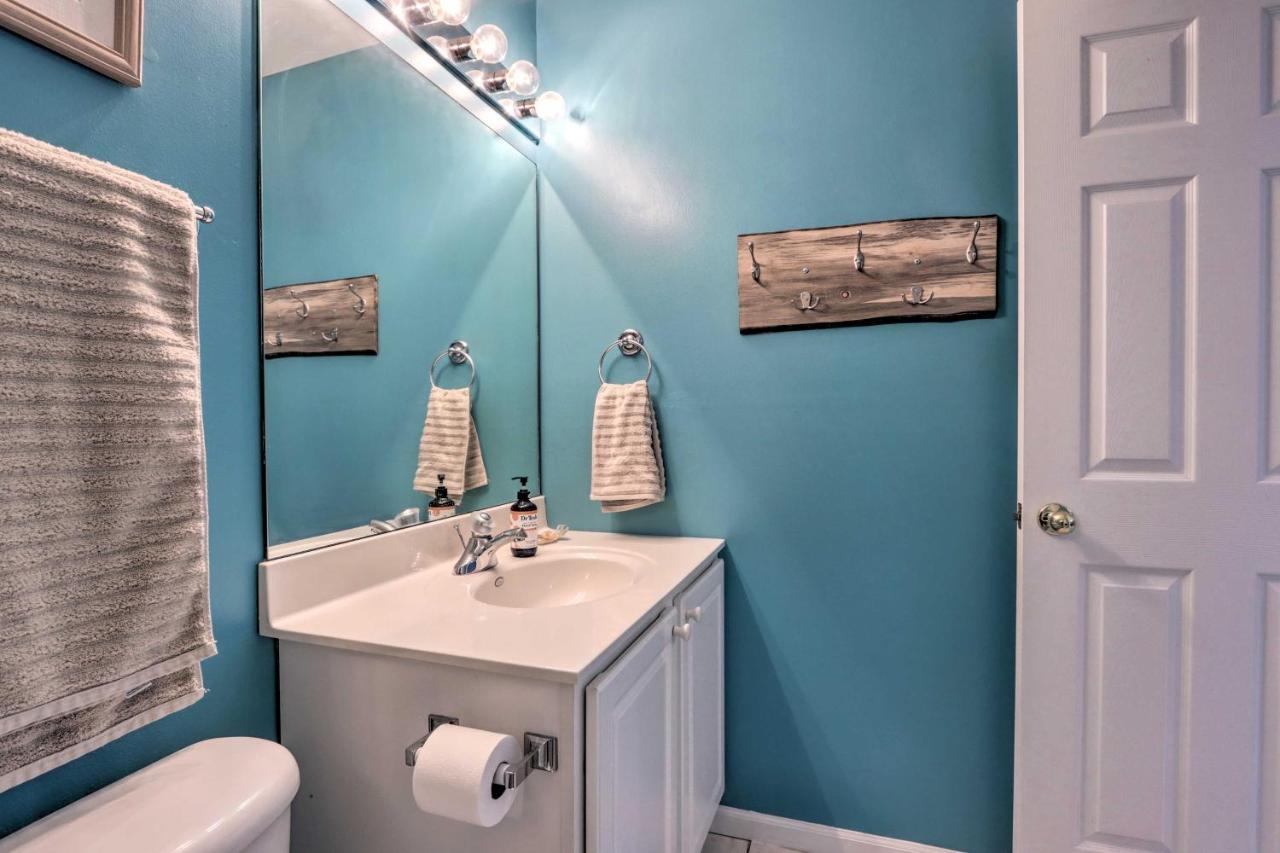Step-Free Camdenton Condo With Boat Ramp, Dock, Slip Екстер'єр фото