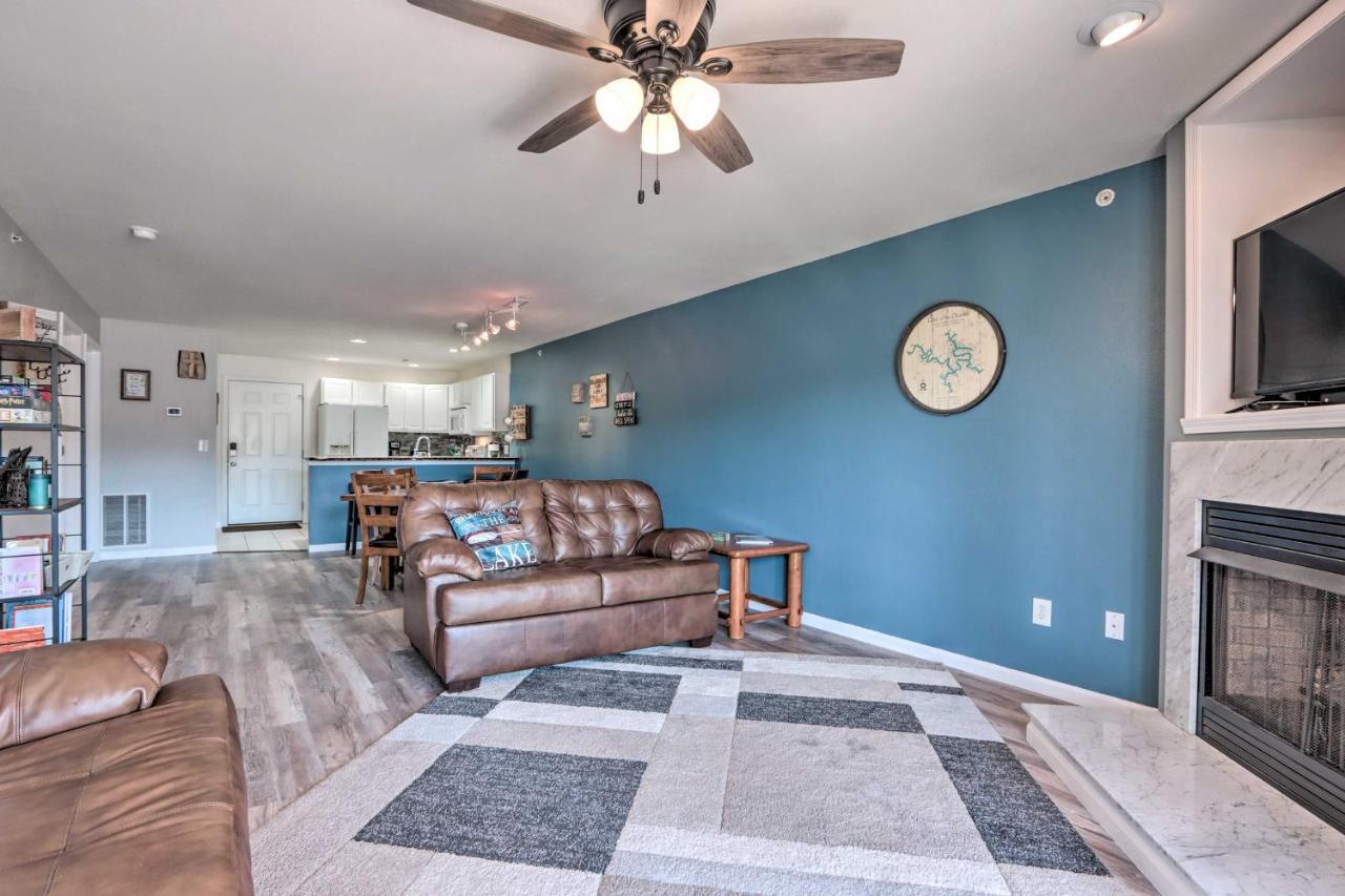 Step-Free Camdenton Condo With Boat Ramp, Dock, Slip Екстер'єр фото