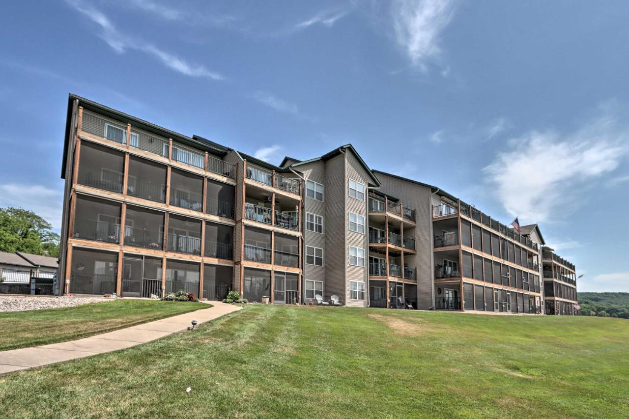 Step-Free Camdenton Condo With Boat Ramp, Dock, Slip Екстер'єр фото
